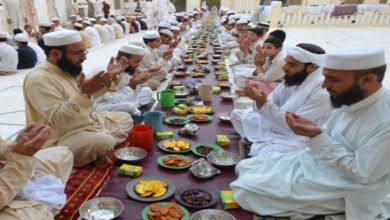 Chakswari; Public Iftari held in Faiz Pur Shareef Chakswari; Public Iftari held in Faiz Pur Shareef