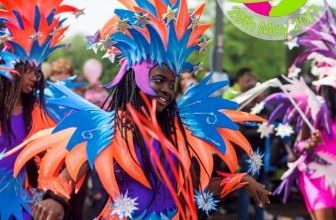 Thousands participate in Luton Int Carnival mela