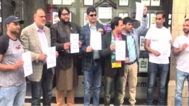 PTI Workers Protest In London For Not Giving Ticket To Atif Chaudhry PTI Workers Protest In London For Not Giving Ticket To Atif Chaudhry