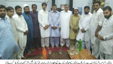 Gujar Khan; Journalist given iftari at Riaz House, Daultala