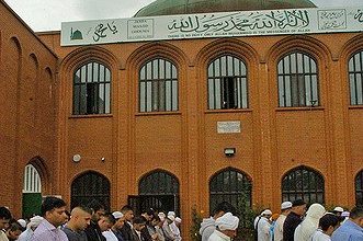 London: Farooq Ahmed of Kallar Syedan passed away in Luton