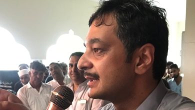 Opposing view candidates unite at PML-N public rally in Manianda