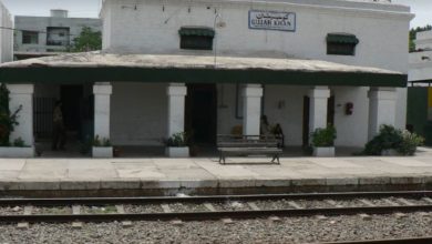 Demand for restoration of Pindi to Lahore train stop at Gujar Khan
