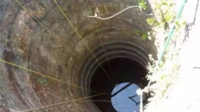 Kallar Syedan; One laborer was killed and another seriously injured when a lever broke while digging a well in the vicinity of Kallar Syedan.