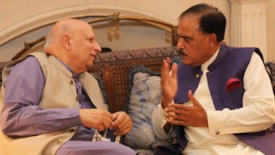 MPA Ch Javed Kausar meets with governor Punjab Ch M Sarwar MPA Ch Javed Kausar meets with governor Punjab Ch M Sarwar