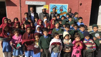Nala Musalmana; Sada Bahar welfare trust make uniform donations at Khandot and Sambal, Pind bainso schools