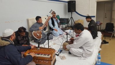 Reading, UK; Pothwari Folk evening held at community centre in Reading