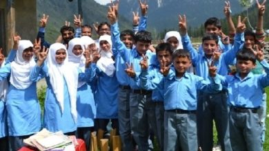 Kallar Syedan; The education department has set a double standard over Corona. On the one hand, government schools were closed and on the other hand, private schools were given open leave.