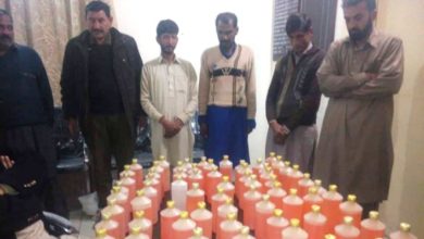Kahuta; Police raid in Thoa Khalsa, 200 bottles of alcohol confiscated, four men arrested