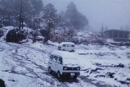 Kahuta; Third heavy snowfall in Narr region of Kahuta