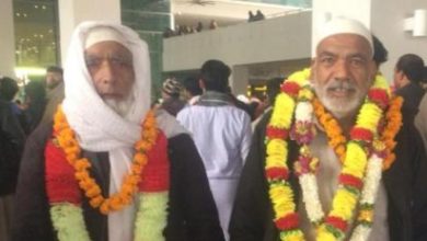 Kallar Syedan; Haji M Yaqoob and M Jhangir return to Rajam, Sangni after umrah pilgrim