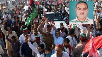 Kallar Syedan; Bilawal and Asif Zardari appear at NAB office as PPP convey from Kallar Syedan is attacked by stick waving police