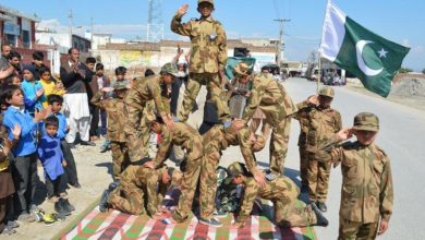 Islam purra jabber; Halima school and college Qazian students take out public rally in support of Pak Army Islam purra jabber; Halima school and college Qazian students take out public rally in support of Pak Army