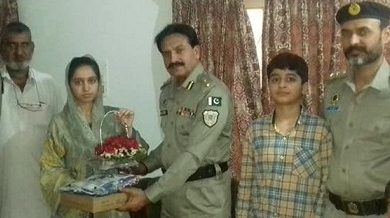 Jatli, Gujar Khan; Eid gifts donated on death anniversary of Jatli Inspector Ishrat Ijaz