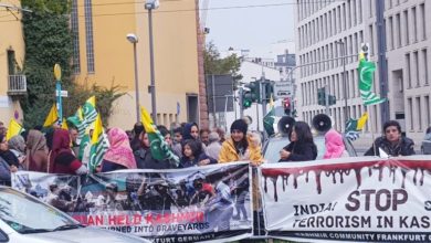 Germany; Pakistani community take out public rally in Frankfurt in solidarity with Kashmiri
