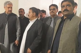 Kahuta; Chairman RDA Raja Tariq Mahmood Murtaza visits Ghulam Rabbani kidney centre and praises facilities provided