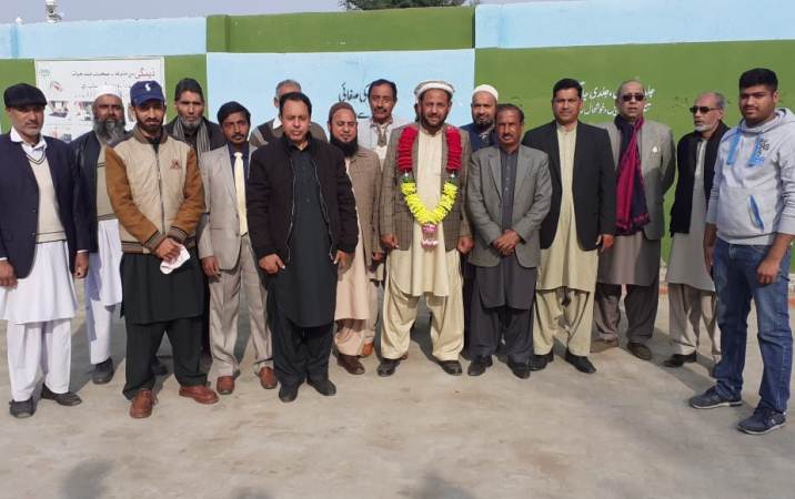 Gujar Khan; Farewell retirement reception held in honour of Head teacher Naseeb Khan at gov boys elementary school, Sui Cheemian Gujar Khan; Farewell retirement reception held in honour of Head teacher Naseeb Khan at gov boys elementary school, Sui Cheemian
