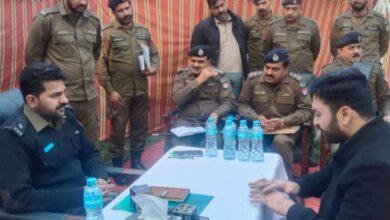 Gujar Khan; SP Saddar Muhammad Nabil Khokhar held an open court at the DSP office Gujar Khan, DSP Gujar Khan, SHO, and the participation of a large number of citizens.