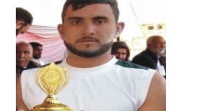 Chakswari, AJK: Chaudhary Saqib, the renowned arm wrestler (Bini), pride of Dhangri Bahadur