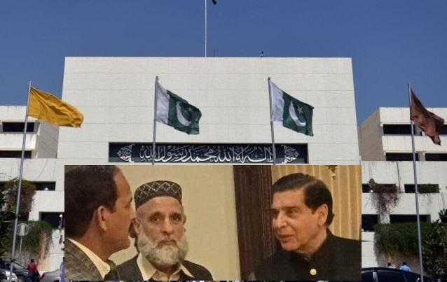 London / Gujar Khan: Raja Ehsan of Hemel Hempstead meets with Raja Parvez Ashraf at the Parliament