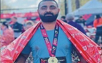 London; Dr. Mansoor Ali Janjua, a resident of Bagla Rajgan, won medal in London Marathon race.