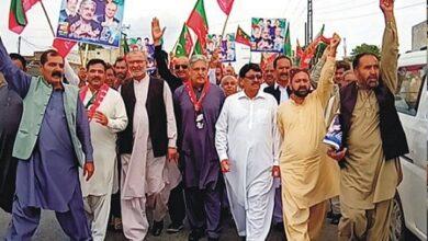 Kahuta: On the occasion of Labor Day, a rally consisting of hundreds of people left for Rawalpindi from Kahuta