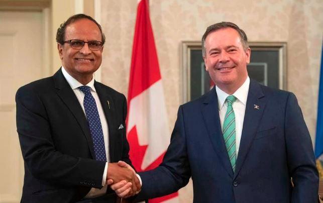 Canada: “Muhammad Yasin of village Sathwani, Kallar Syedan Appointed as Minister of Immigration and Multiculturalism for Alberta Province in Canada”