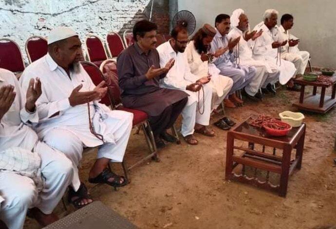 Kallar Syedan; A Large delegation from Chak Saghoo join PML-N in a meeting with Qamar Ul Islam Raja