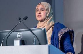 London: Rahela Khan wins diversity award for inspiring Muslim women into art