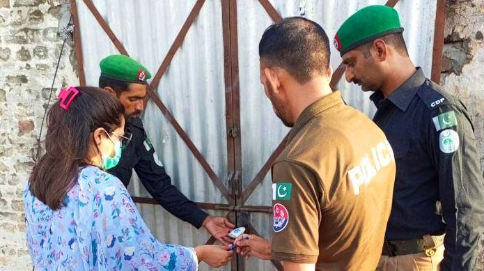 Kahuta: “AC Aisha Badar Leads Separate Raids with Health Department in Grand Operation”