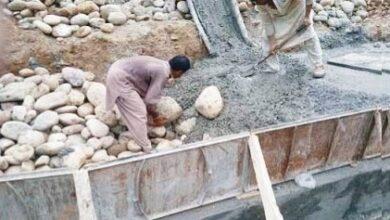 Kahuta: Najoor Bhora Hayal, road constructed at a cost of 19 crore rupees, hit by corruption, use of poor material in the walls.