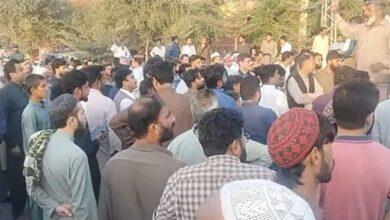 Gujar Khan: Police file cases against 29 nominated and a case filed against more than sixty people for protesting against police in Bewal bazaar