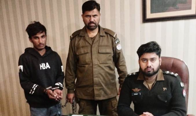 Kallar Syedan: “Renowned Anchor Shafiq Gujjar Murdered Case: Prime Suspect Sobhan, Who Threw the Corpse into well, Arrested” Kallar Syedan: “Renowned Anchor Shafiq Gujjar Murdered Case: Prime Suspect Sobhan, Who Threw the Corpse into well, Arrested”
