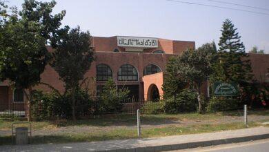 Kallar Syedan: A Pothwari writer should also be represented in the board of governors