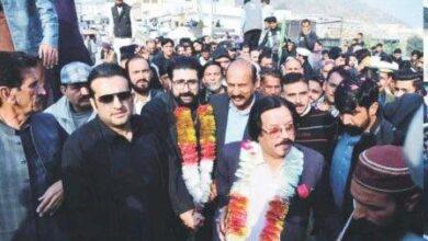Kahuta: Raja Osama Sarwar, Raja Sagheer Ahmed visited Kahuta Bazar along with other League leaders.