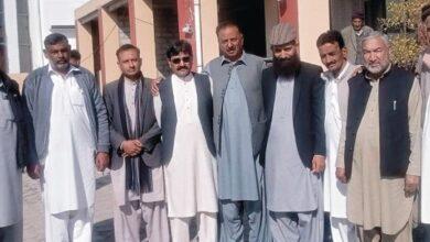 Kahuta: Raja Muhammad Shakeel Kayani met Colonel Muhammad Shabbir Awan along with his delegation and congratulated him on his success in the election.