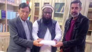 Kallar Syedan: The arrival of two different delegations of the UK-based Muslim community at the main Jamia Masjid Rabbani and Darul Uloom Jamia Rabbani