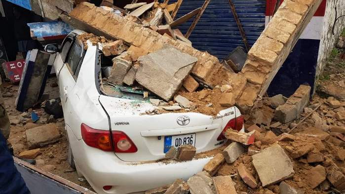 Kallar Syedan: Speeding car o shop in Choa Khalsa, One injured