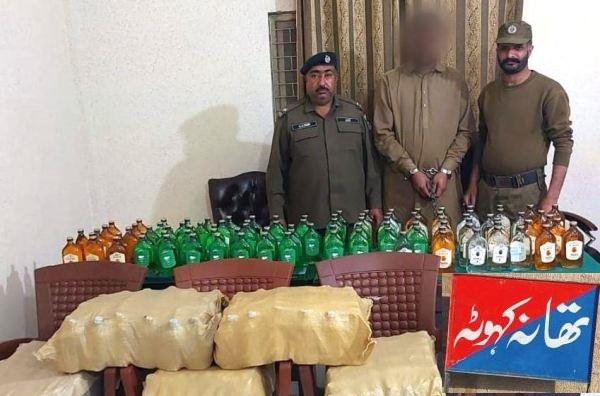 Kahuta police action, alcohol supplier arrested, huge quantity of alcohol recovered