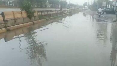 Gujar Khan Service road turns in to river after rainfall due to lack of drain cleaning