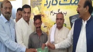 Kallar Syedan: Raja Sagheer Ahmed Distributes Himmat Cards and Presents Pink Bus for Free Student Transport in Kallar Syedan