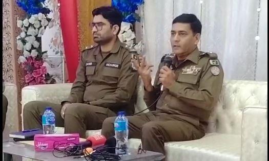 Jabber, Gujar Khan: Open Court in Jabber: DSP Rana Mehmood ul Hassan Stresses Timely Justice and Crime Eradication