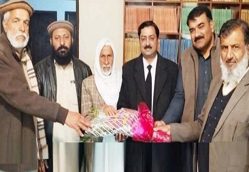 Kahuta: Master Abdul Majeed Leads Delegation to Congratulate Newly Elected Kallar Syedan Bar President