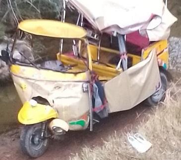 Kahuta: Rickshaw Falls Off Bridge in Asloha, Three Seriously Injured