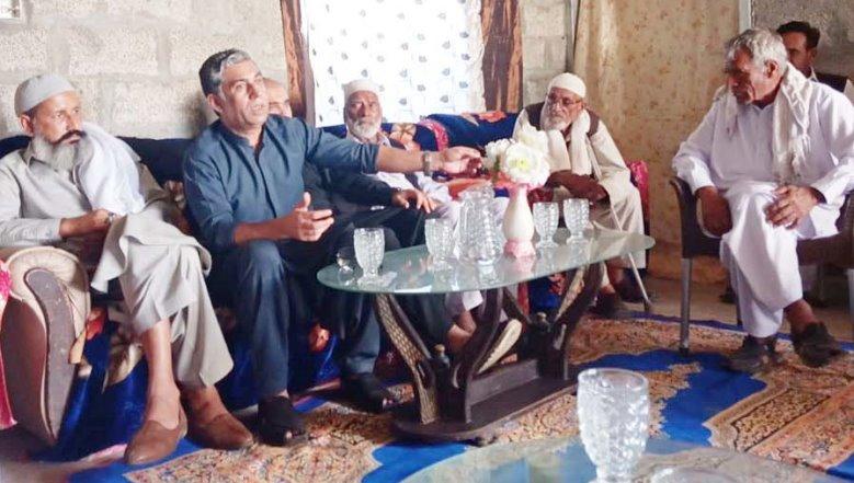 Kahuta: Colonel Waseem Janjua Resolves Double Murder Feud, Brings Peace Between Families