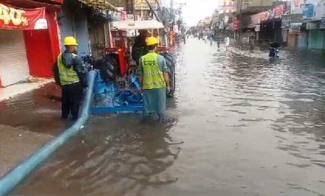 Rawat: Severe Storm and Rain Hit Rawalpindi–Islamabad; Metro Bus Service Suspended, Power Outages Reported