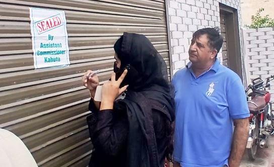 Kahuta:Assistant Commissioner Kahuta Seals Business, Fines Medical Lab After Dengue Larvae Found