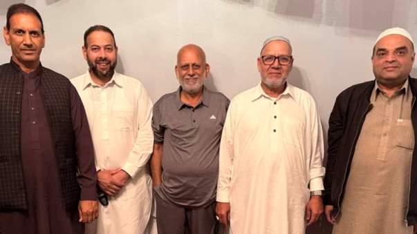 Blackburn: Dinner Hosted in Honor of Dr. Ladlay Hassan at the Residence of Ch. Muhammad Raheem