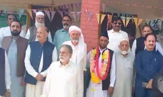 Kallar Syedan; Farewell Ceremony Held for Teacher Shafiq Bhatti on His Retirement
