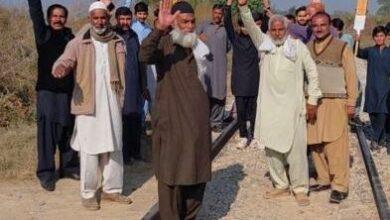 Gujar Khan: Residents of Historic Village Jhhari Bhai Khan Protest Over Long-Standing Lack of Railway Crossing